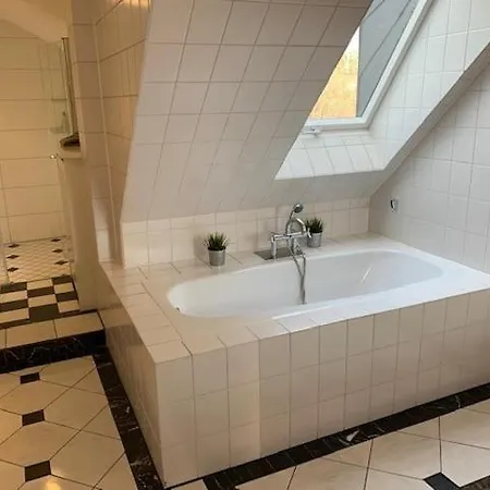 דירה Designer Loft In Nahe Duesseldorf אסן