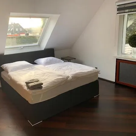 Designer Loft In Nahe Duesseldorf דירה אסן